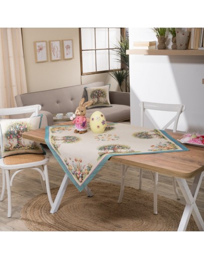 Teoran: Καρέ, Lola