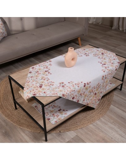 Teoran: Καρέ, Piera